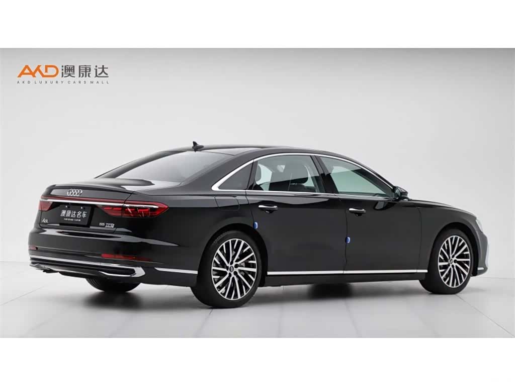 Audi A8L, 2024 3