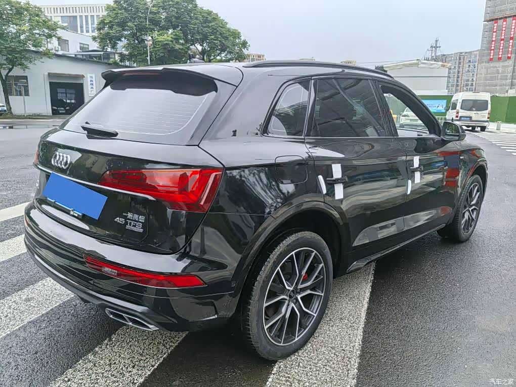Audi Q5L, 2026 13