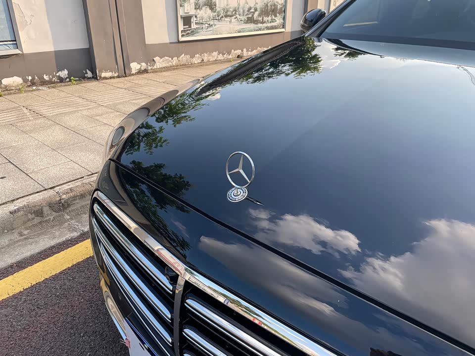 Mercedes-Benz E-class Mercedes-Benz E-class