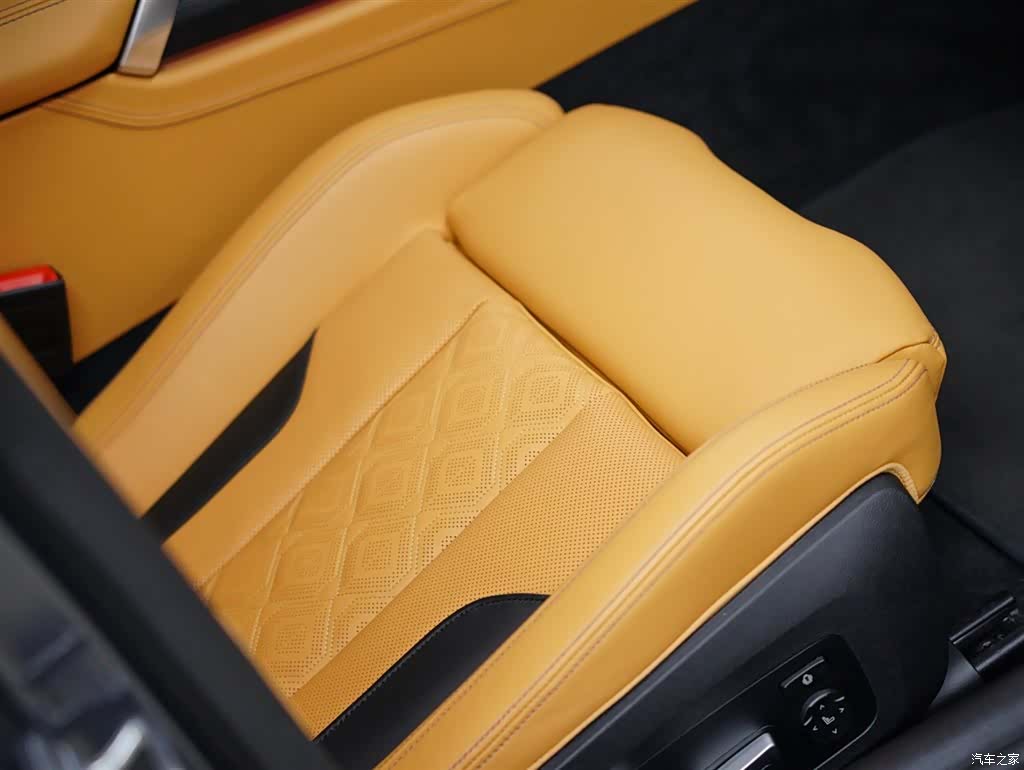 BMW M8, 2021 47