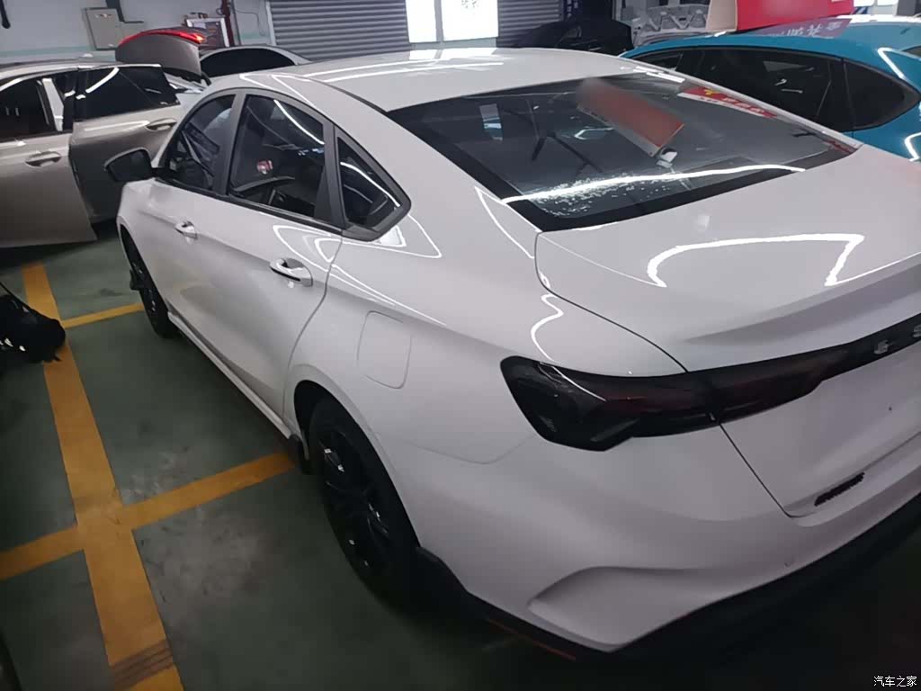 Geely Binray, 2022 все фото