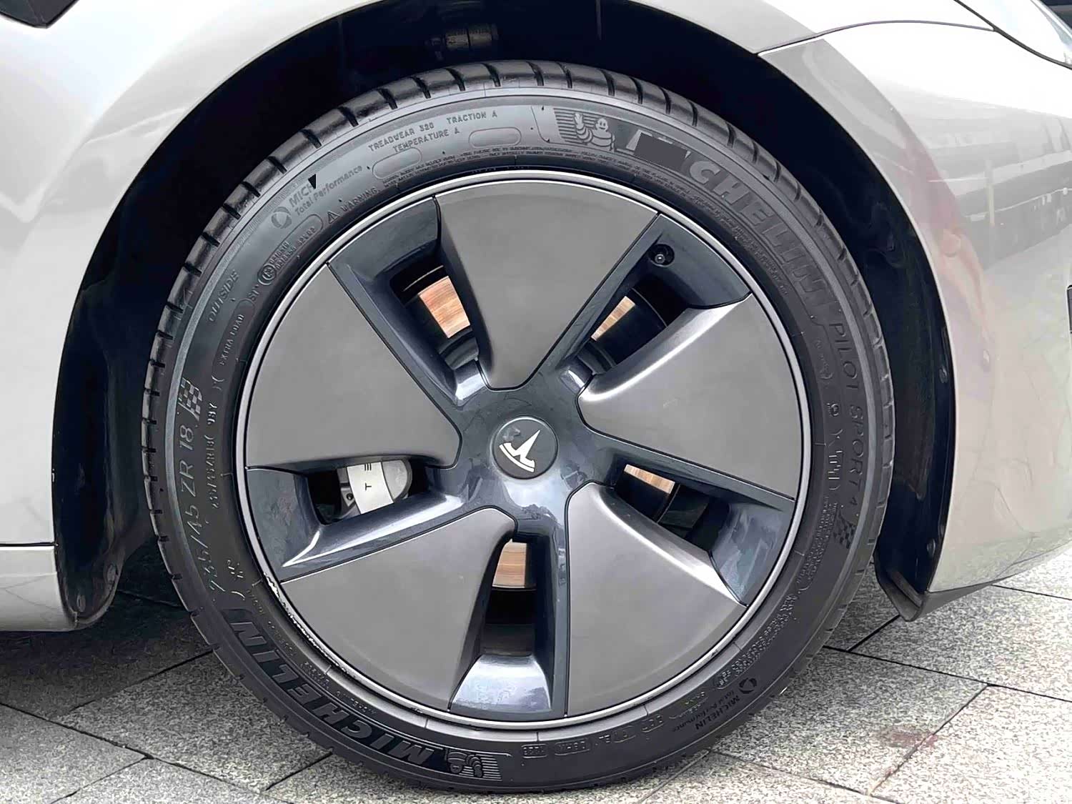 Tesla Model 3, 2023 6