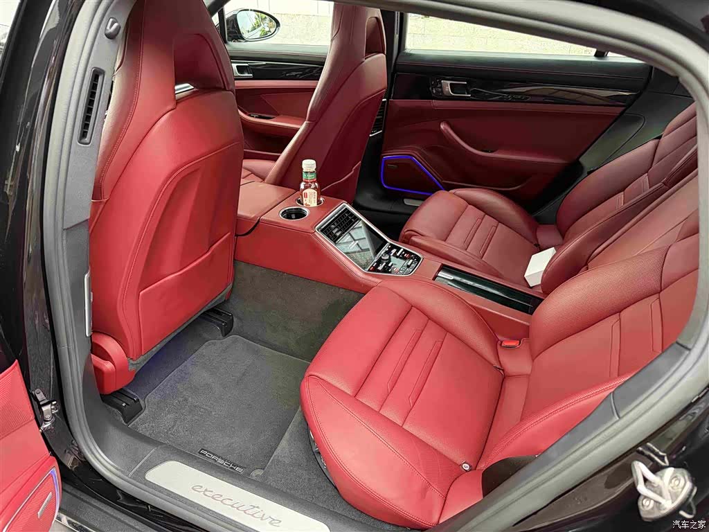 Porsche Panamera, 2019 9