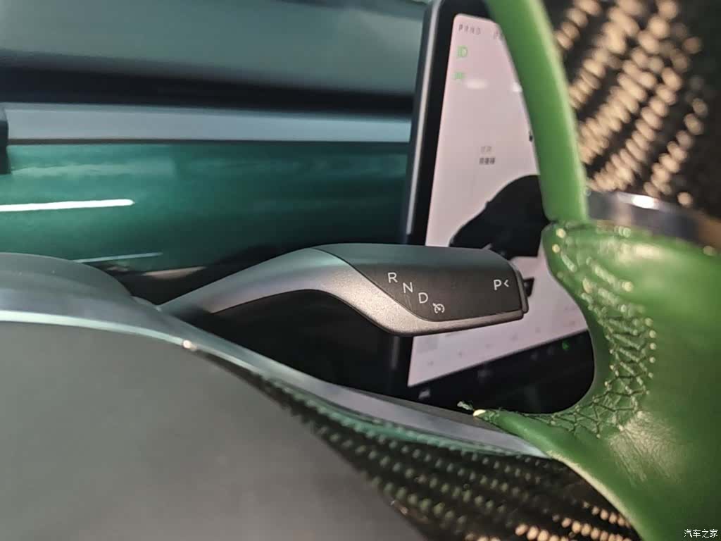 Tesla Model Y, 2022 14