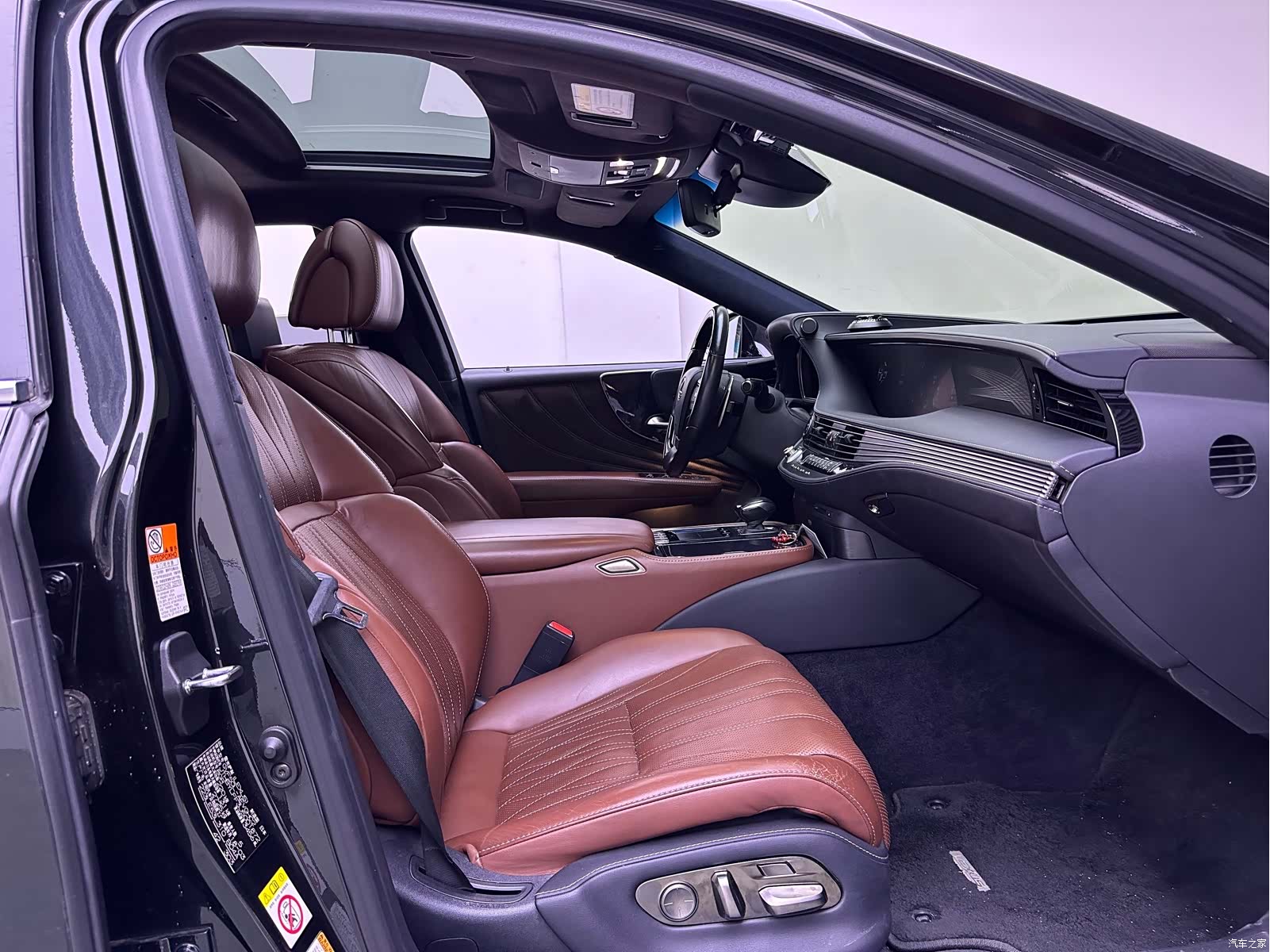 Lexus LS, 2018 14