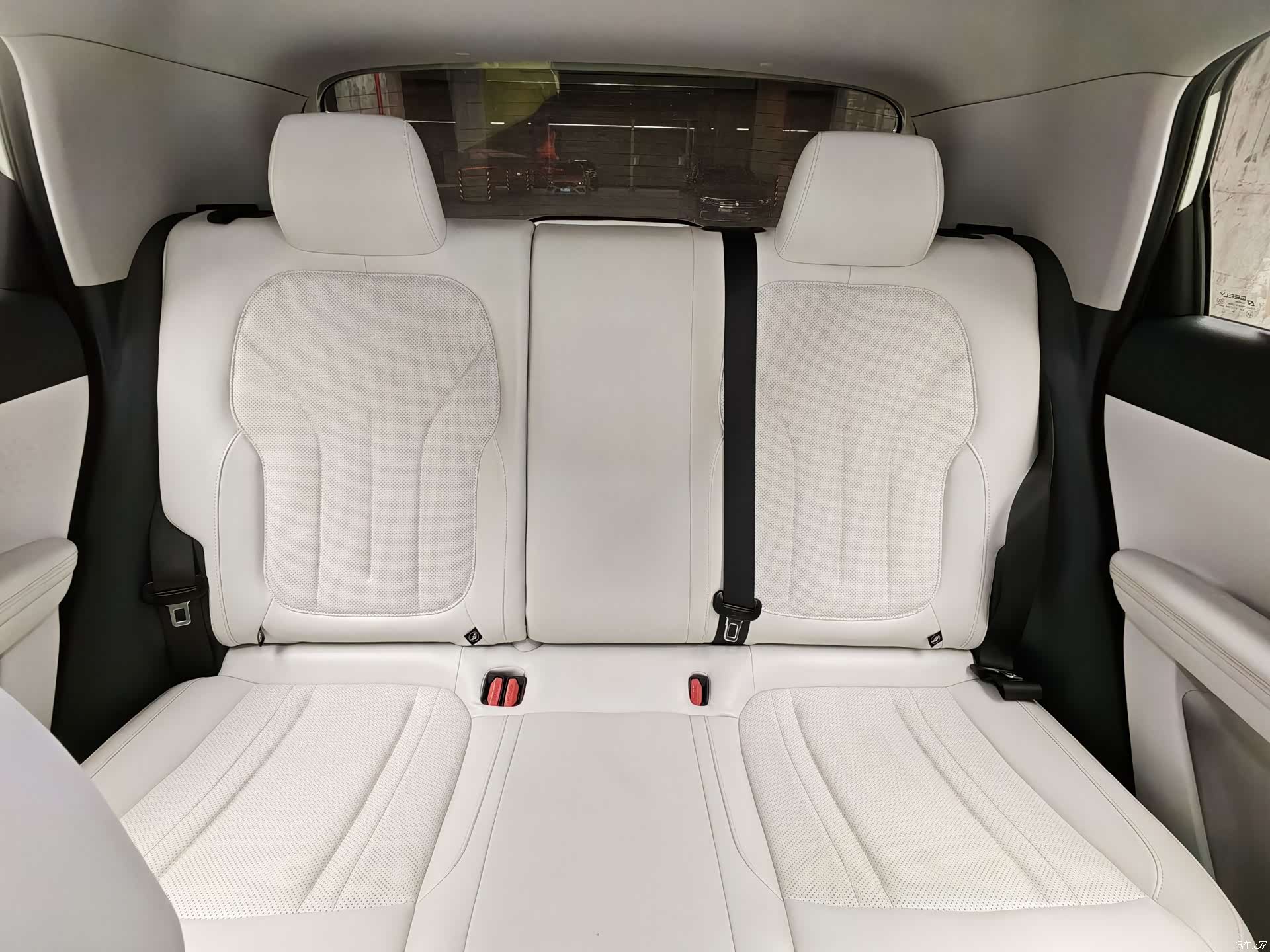 Geely Xingyuan, 2024 13