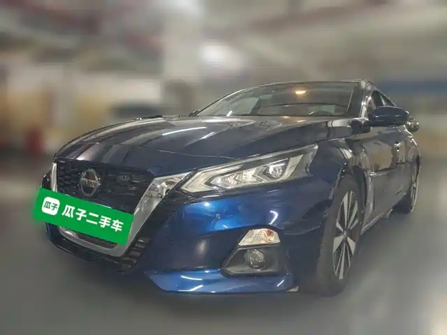 Nissan Altima 2021 — купить из Китая под заказ