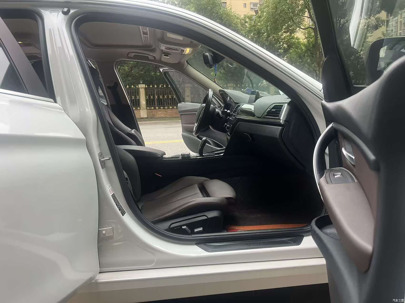 BMW 3 Series, 2018 19