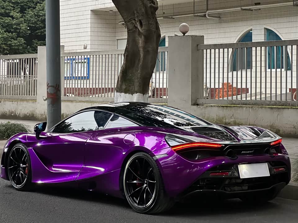 McLaren 720S