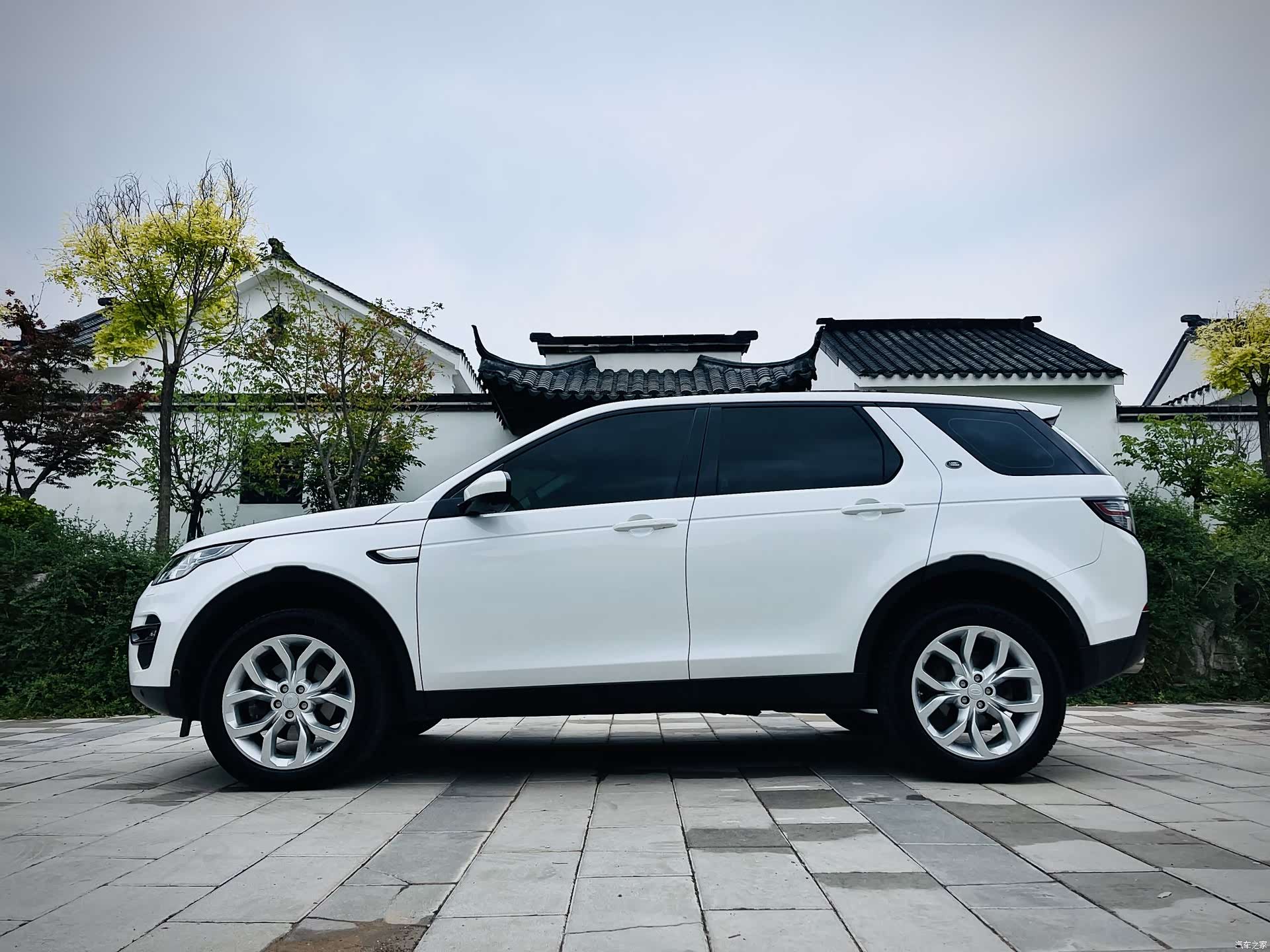 Land Rover Discovery, 2019 7