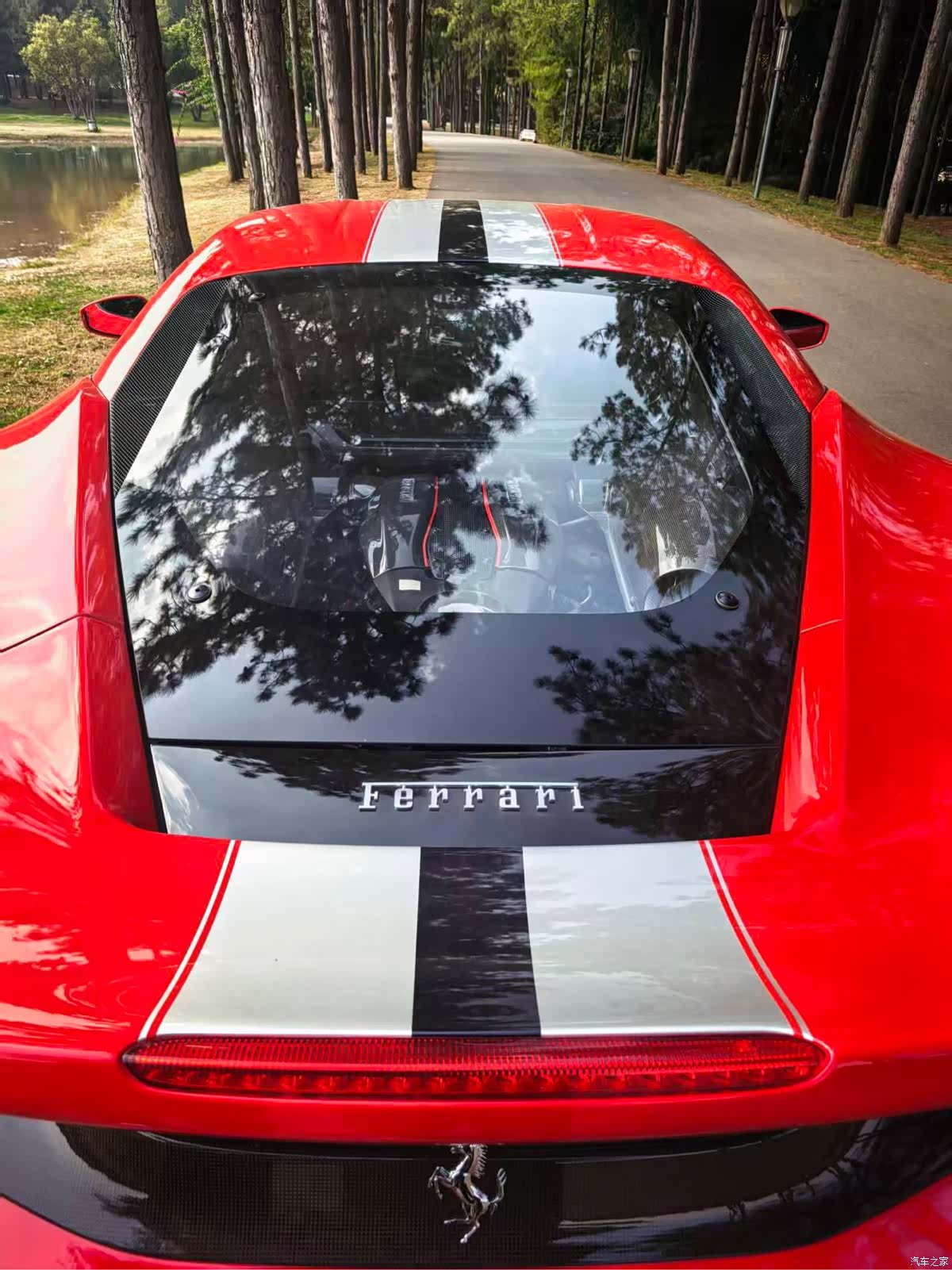 Ferrari 488, 2019 4