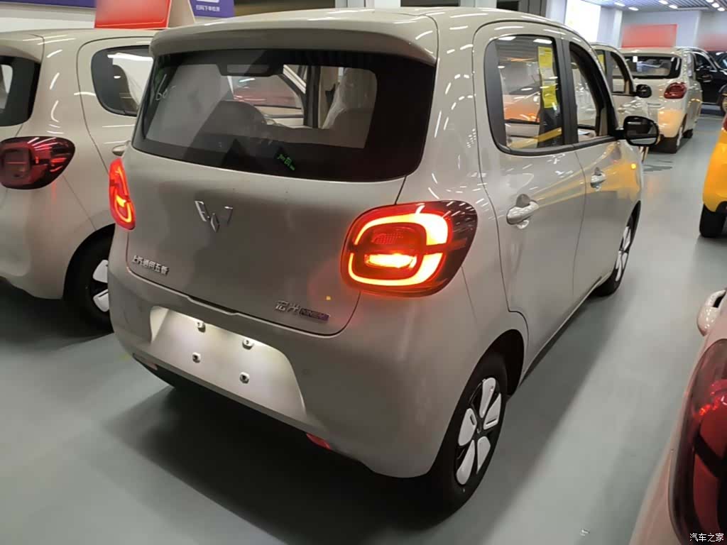 Wuling MINIEV, 2026 7