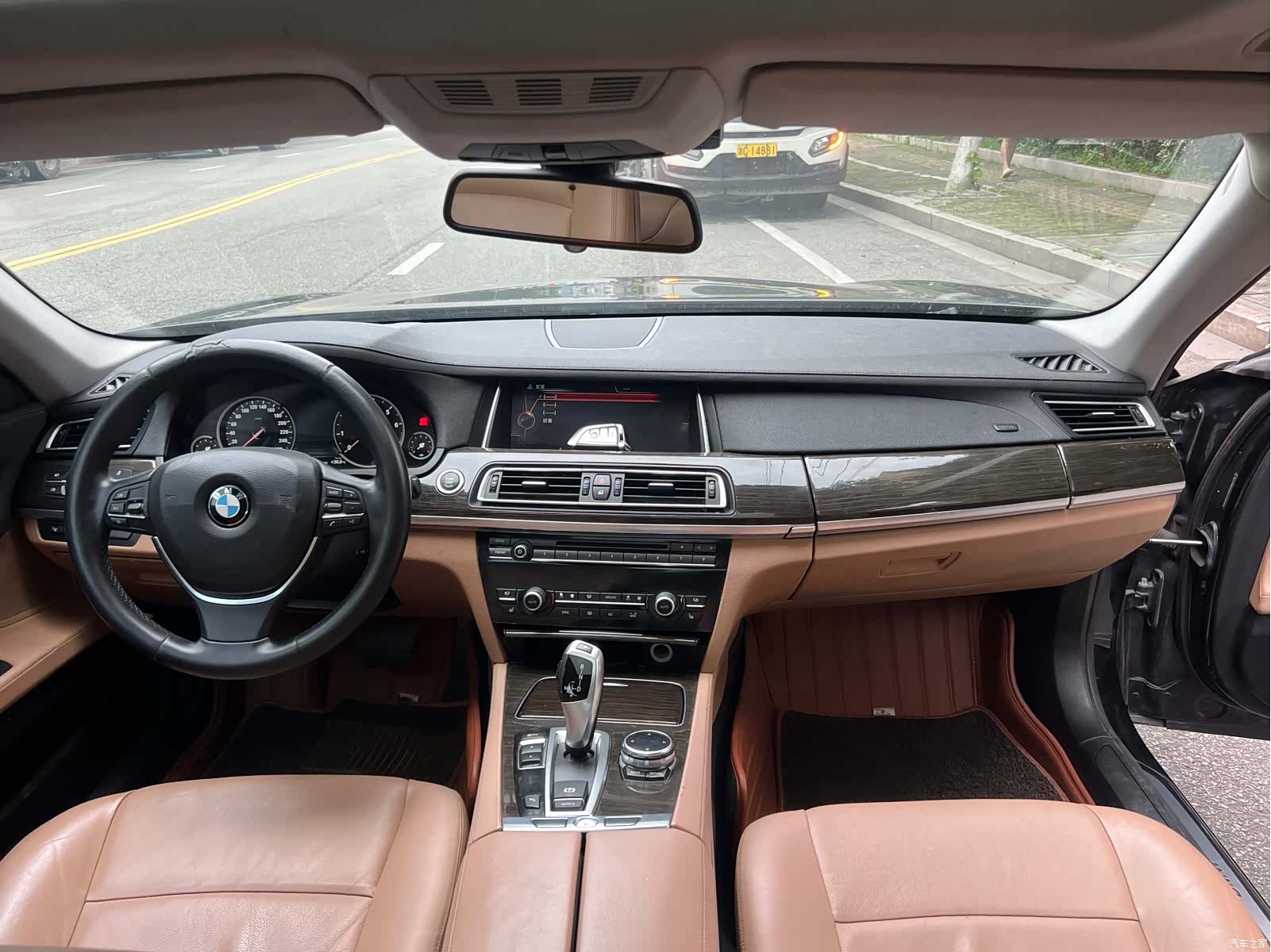 BMW 7 Series, 2014 26
