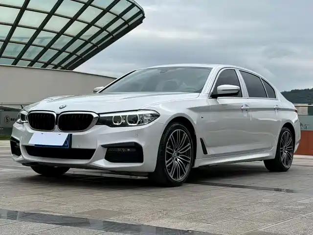 BMW 5 Series 2019 — купить из Китая под заказ