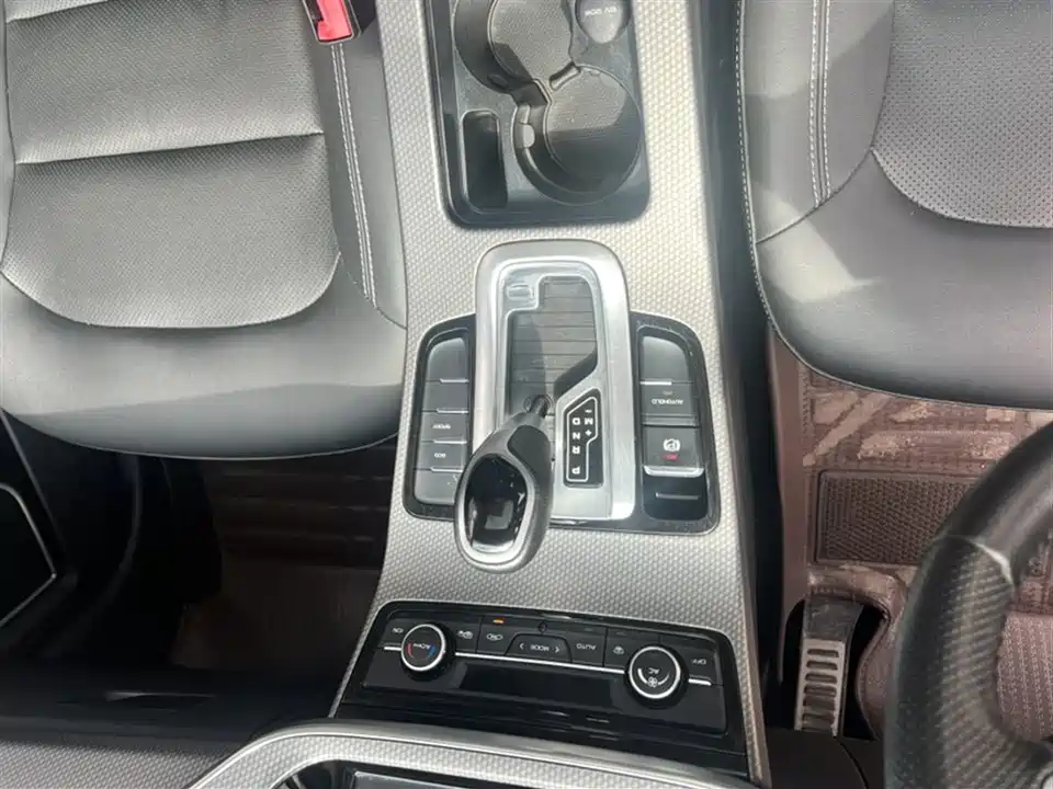 Geely Emgrand GS Geely Emgrand GS