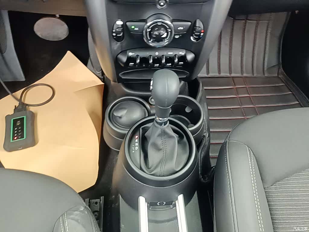 Mini Countryman, 2016 14