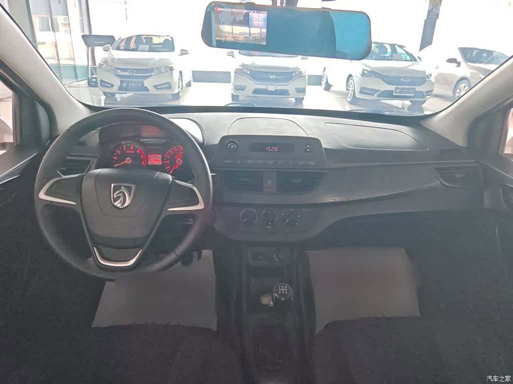 Wuling 310, 2017 16