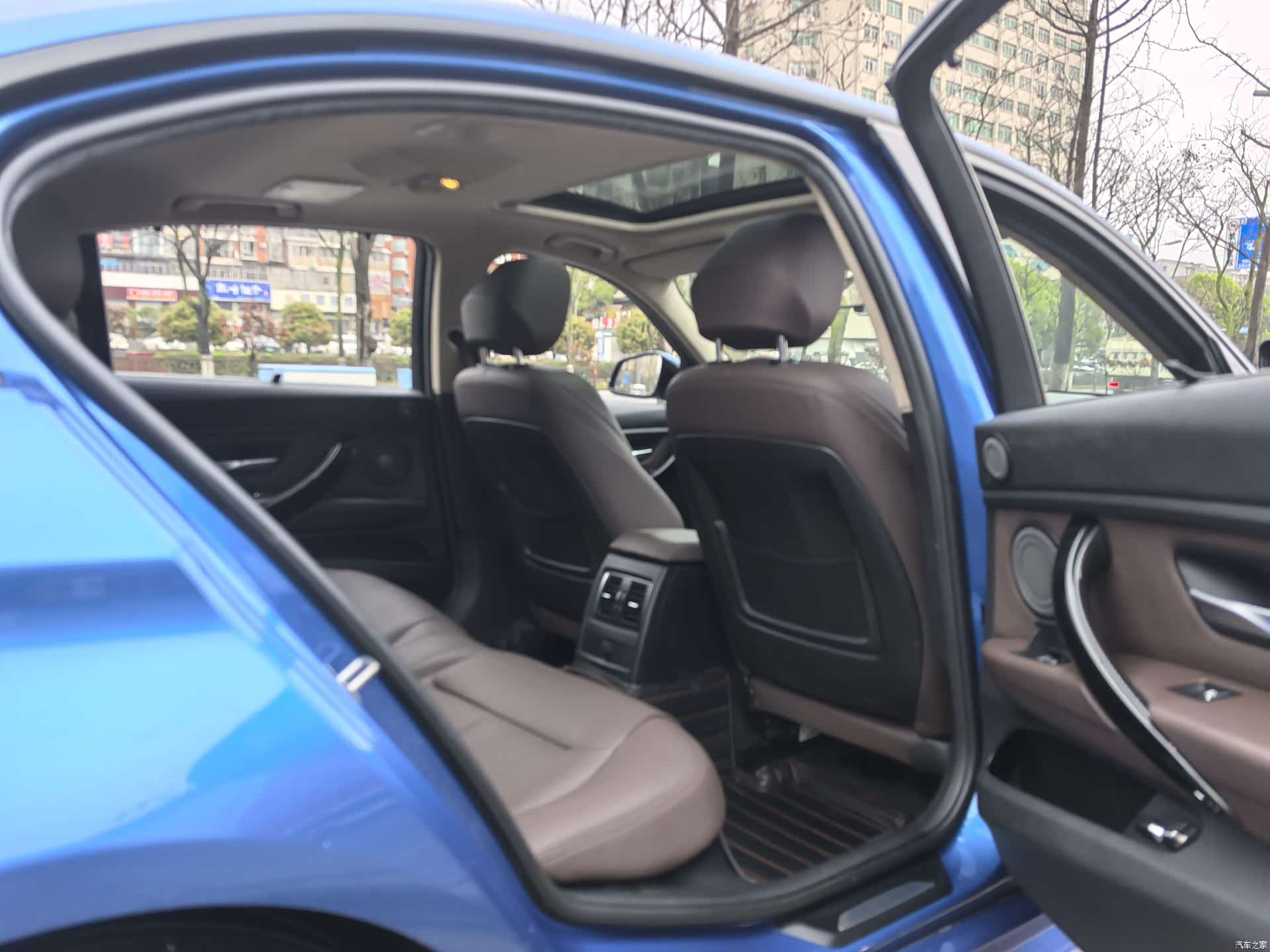 BMW 3 Series, 2019 7
