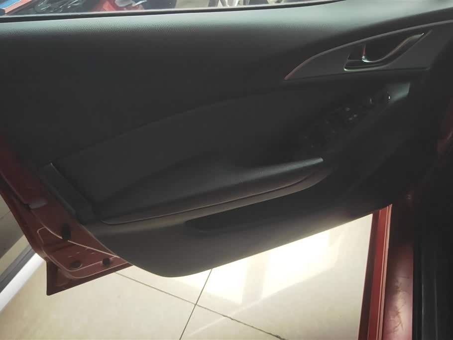 Mazda 3 Angkesaila Mazda 3 Angkesaila