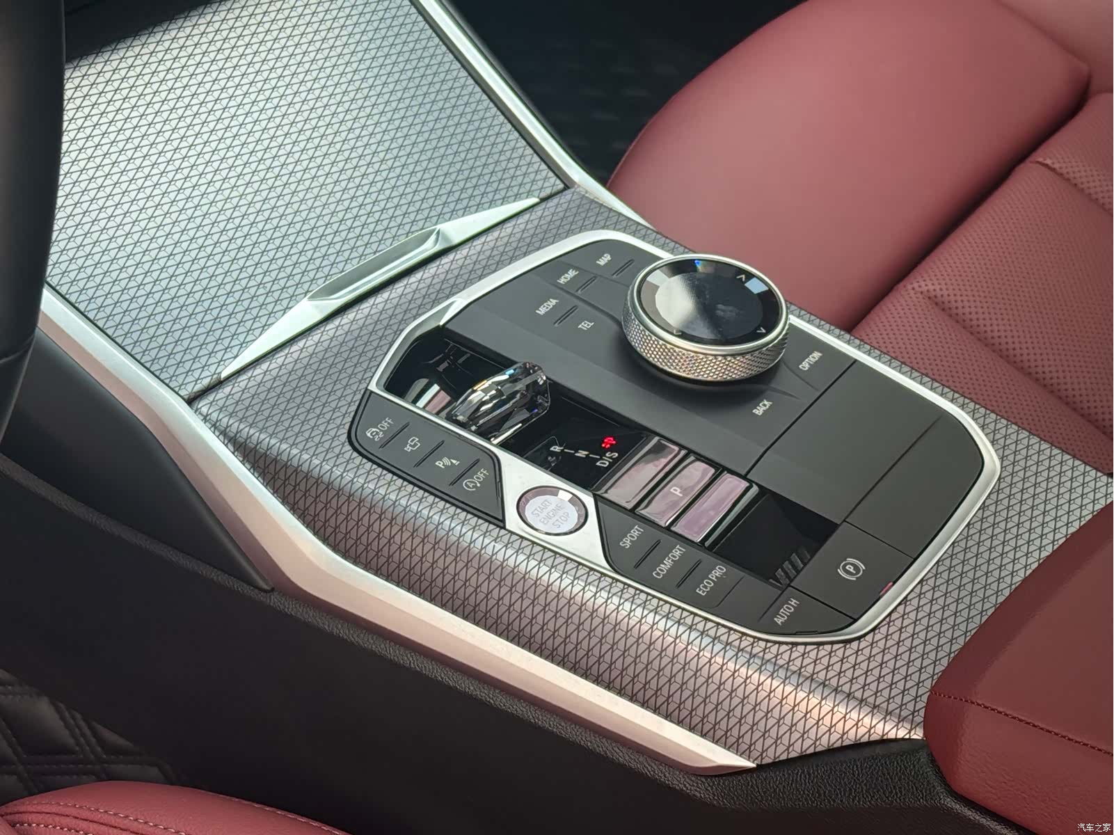BMW 4 Series, 2025 12