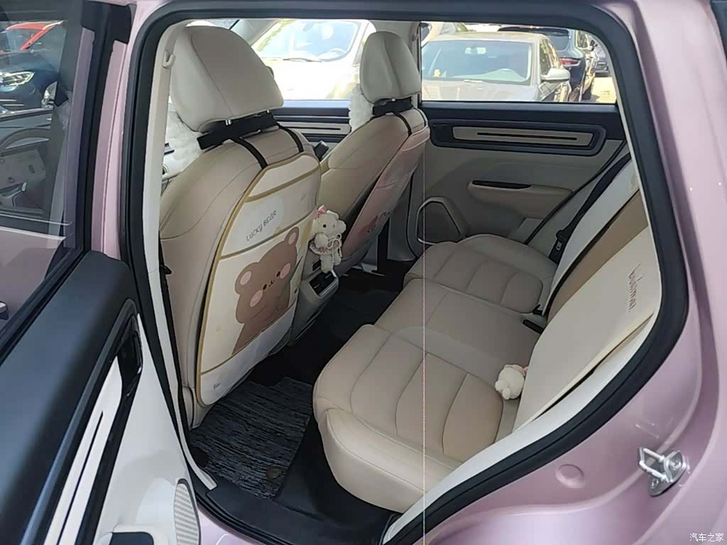 Geely Icon, 2023 17