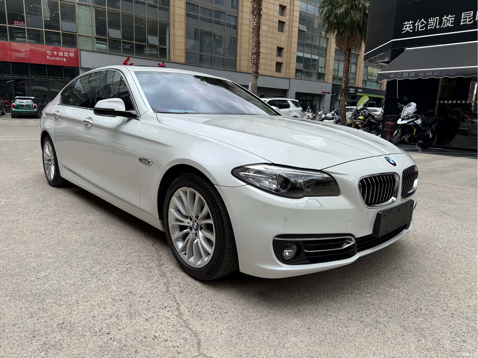 BMW 5 Series, 2016 6