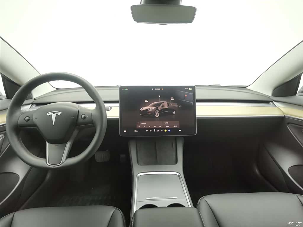 Tesla Model 3, 2023 все фото