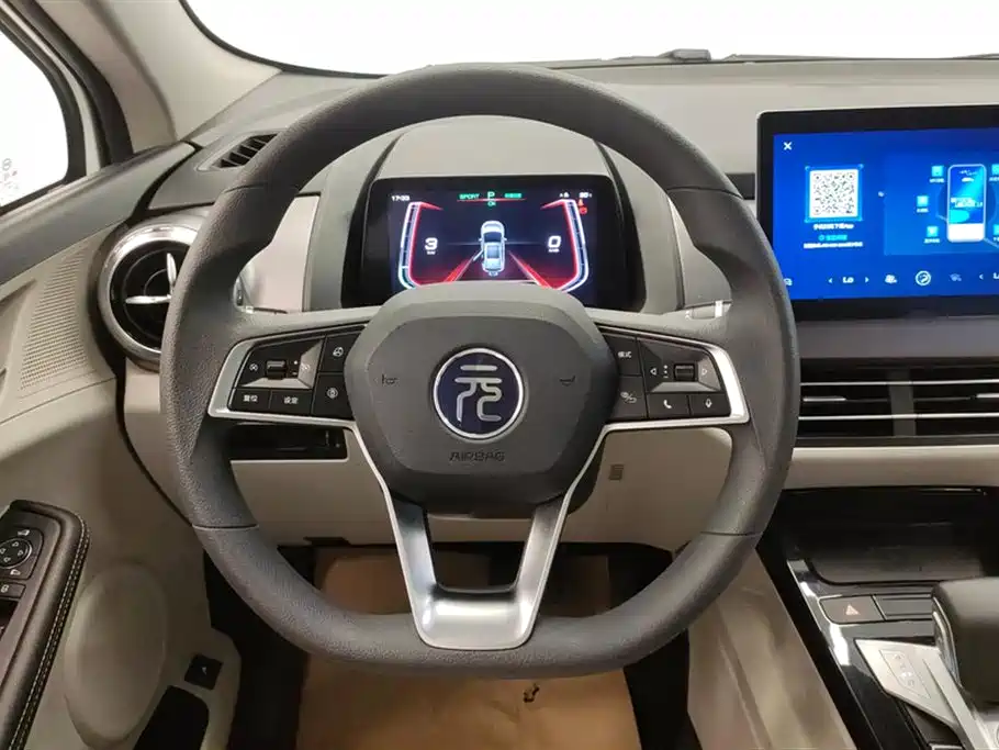 BYD Yuan Pro BYD Yuan Pro