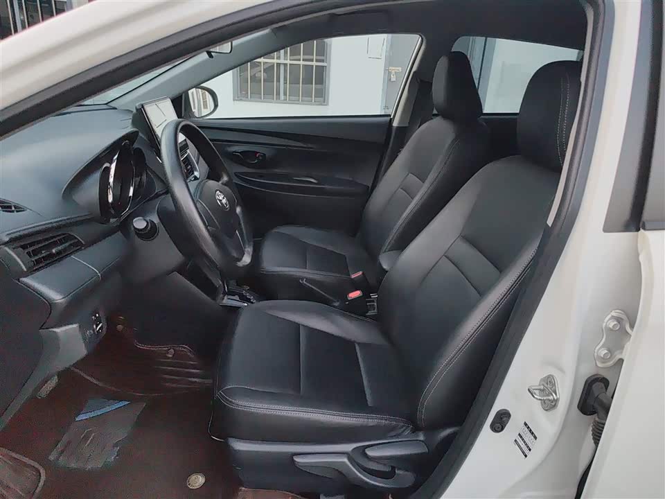 Toyota YARiS L Zhixuan