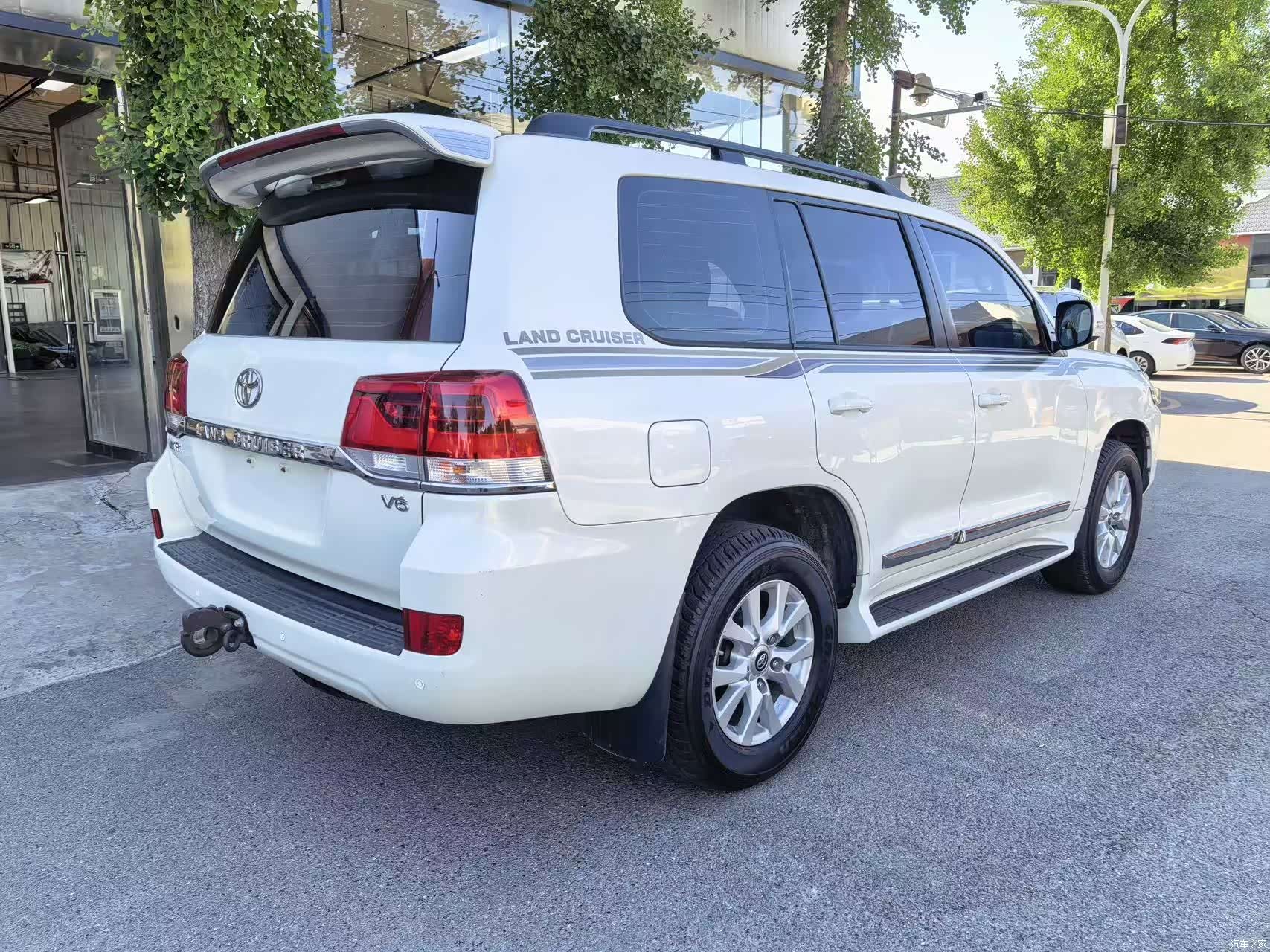 Toyota Land Cruiser, 2017 11