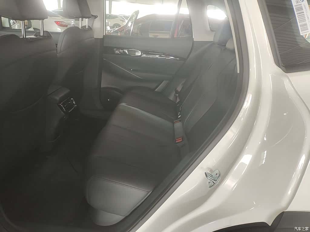 Geely Galaxy E5, 2026 17
