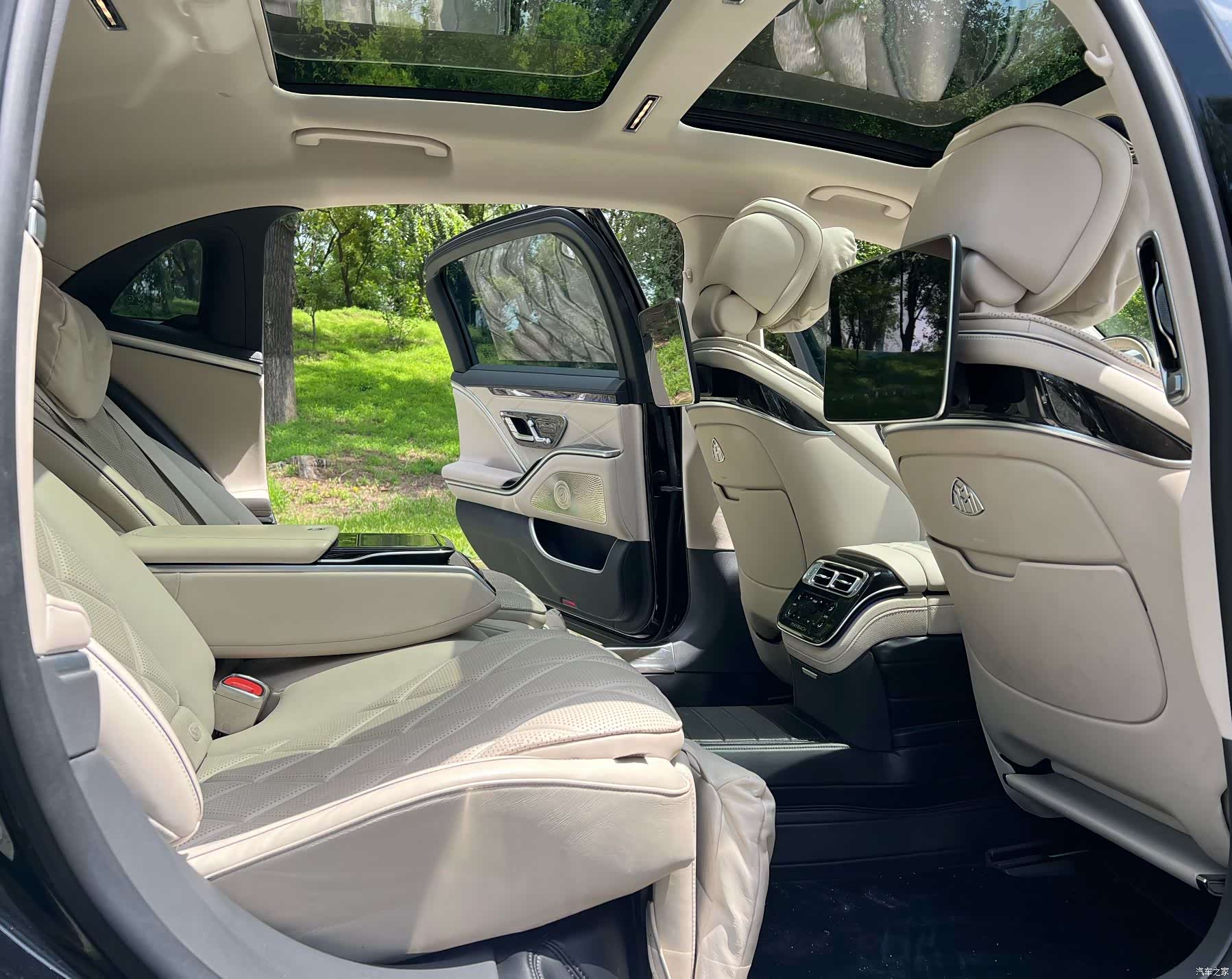 Maybach S-Class, 2022 14