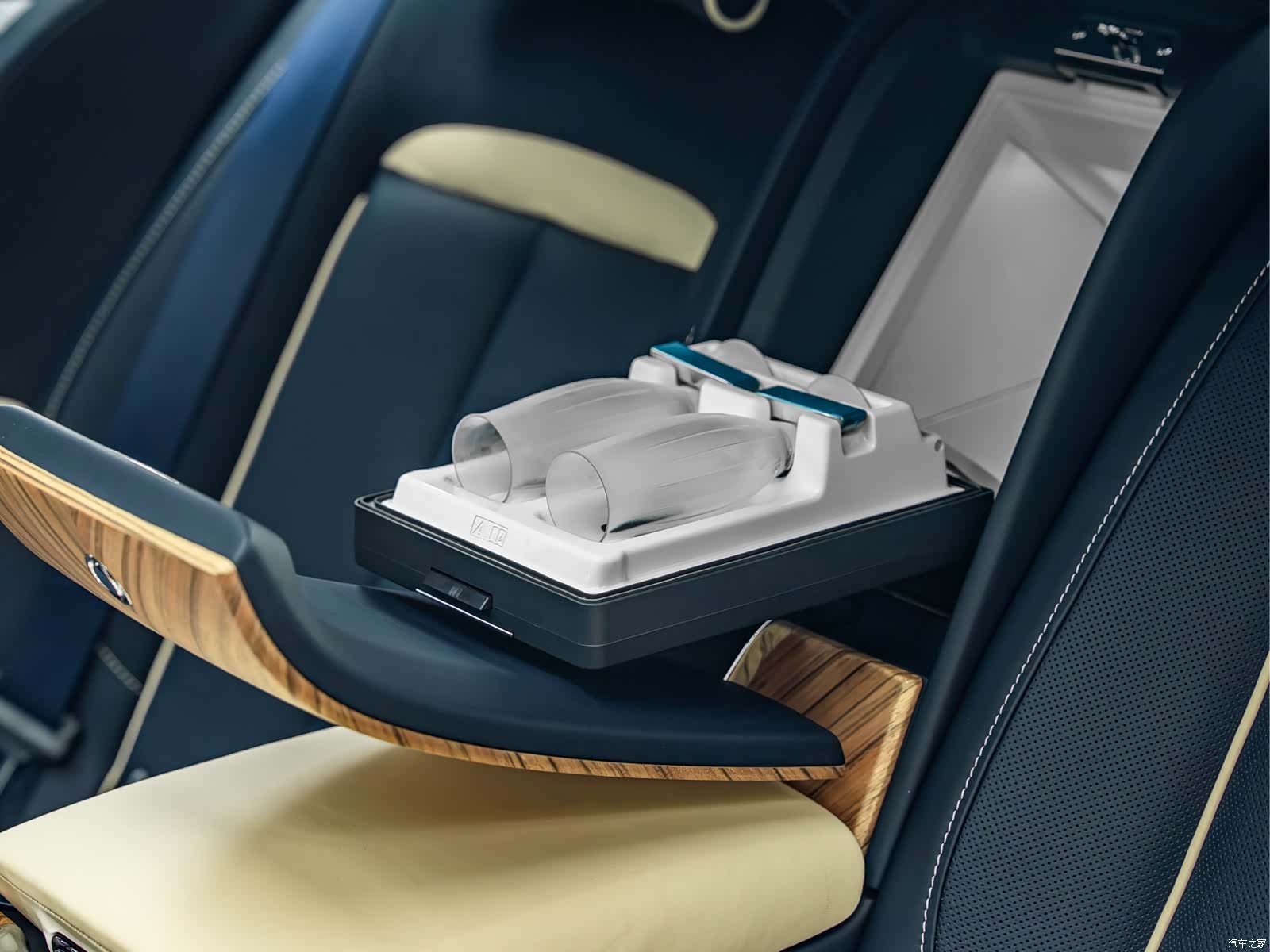 Rolls-Royce Cullinan, 2020 14
