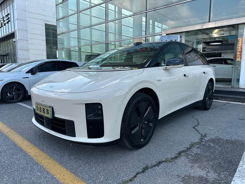 Li Auto i6