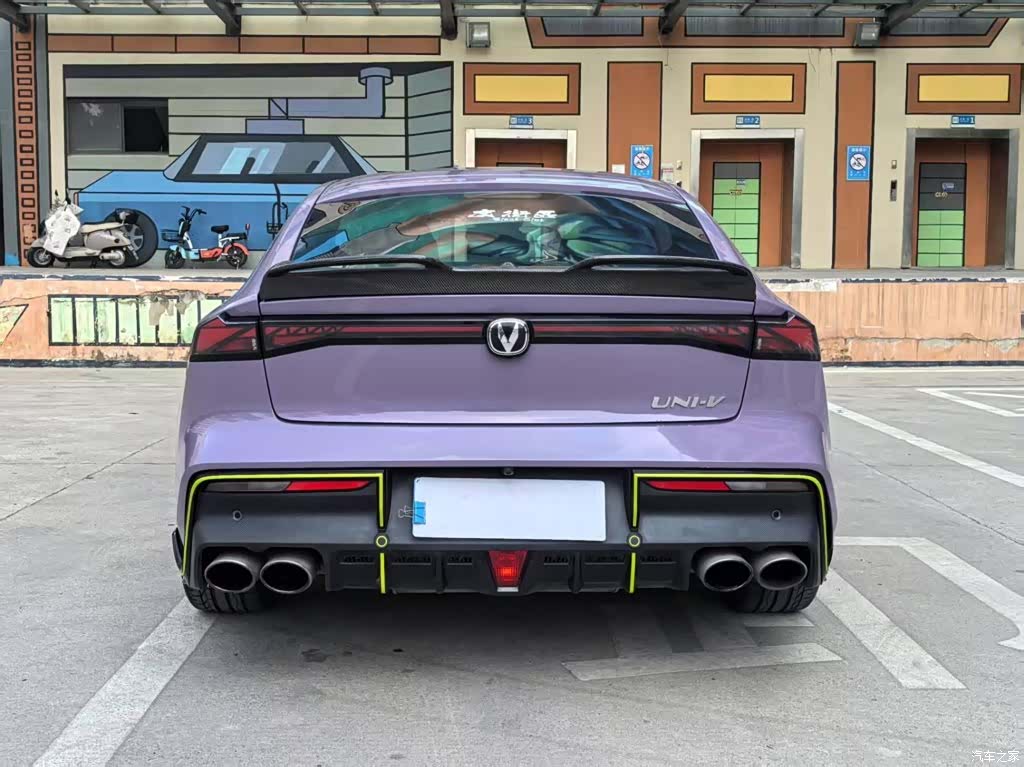 Changan UNI-V, 2022 18