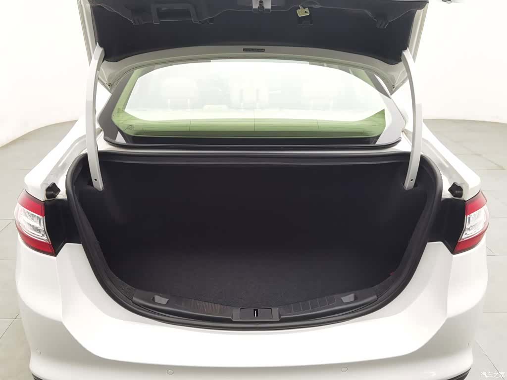 Ford Mondeo, 2015 16