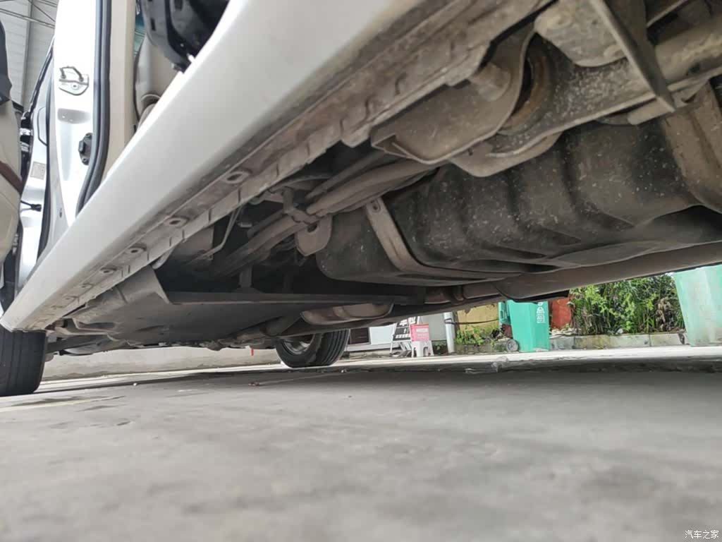 Buick GL8, 2017 22