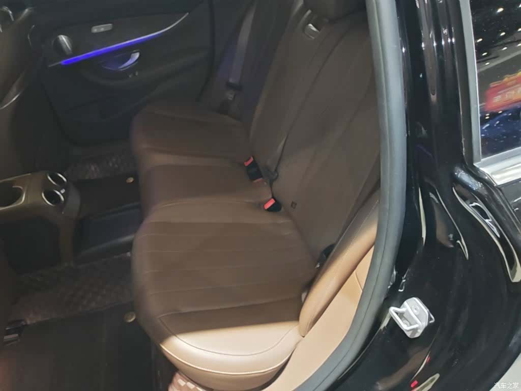 Mercedes-Benz E-Class, 2017 17