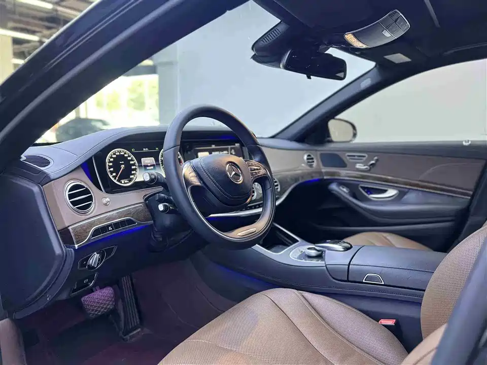 Mercedes-Benz S-class Mercedes-Benz S-class