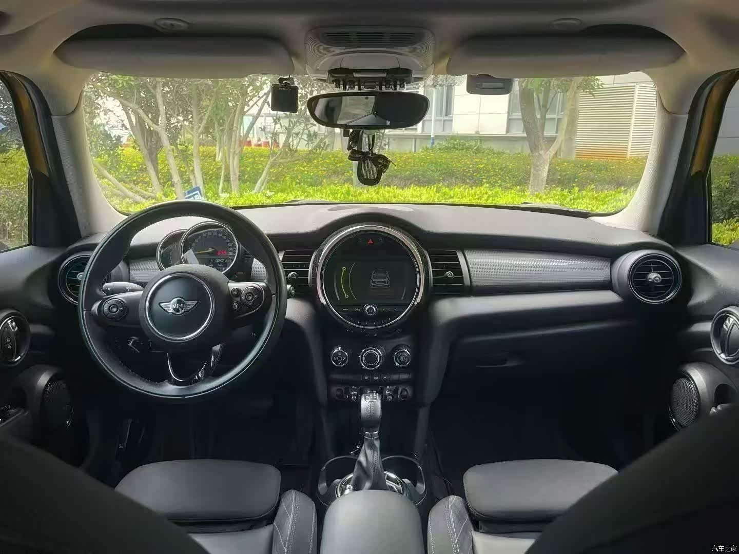 Mini Cooper, 2015 9
