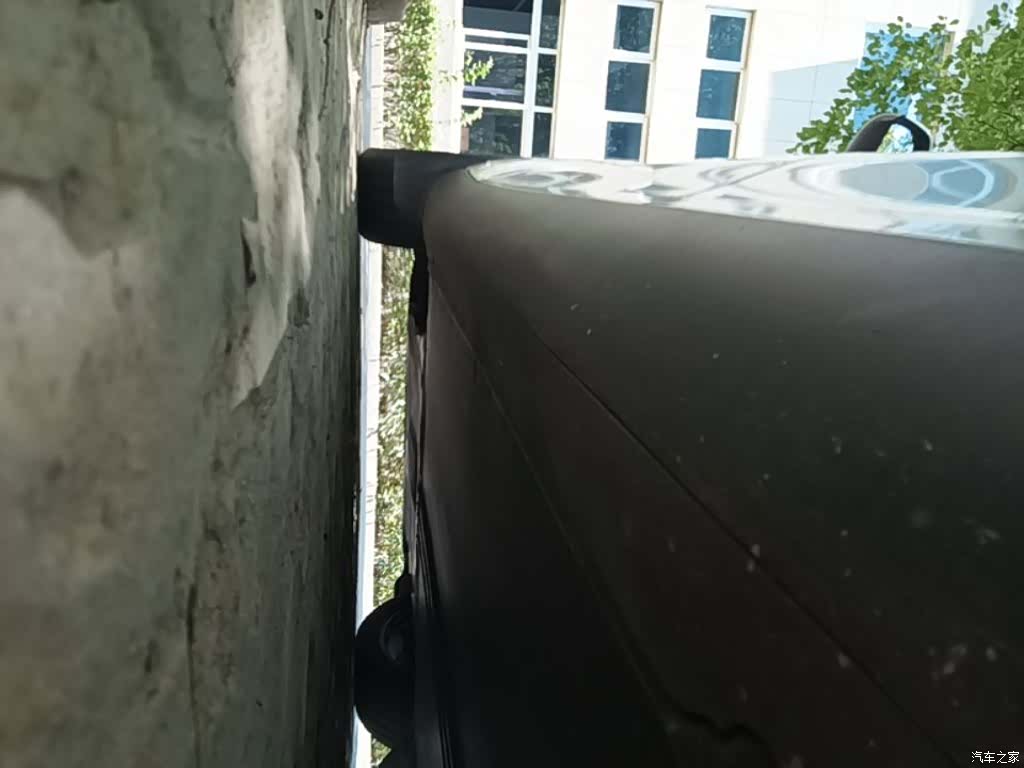 Tesla Model Y, 2024 22