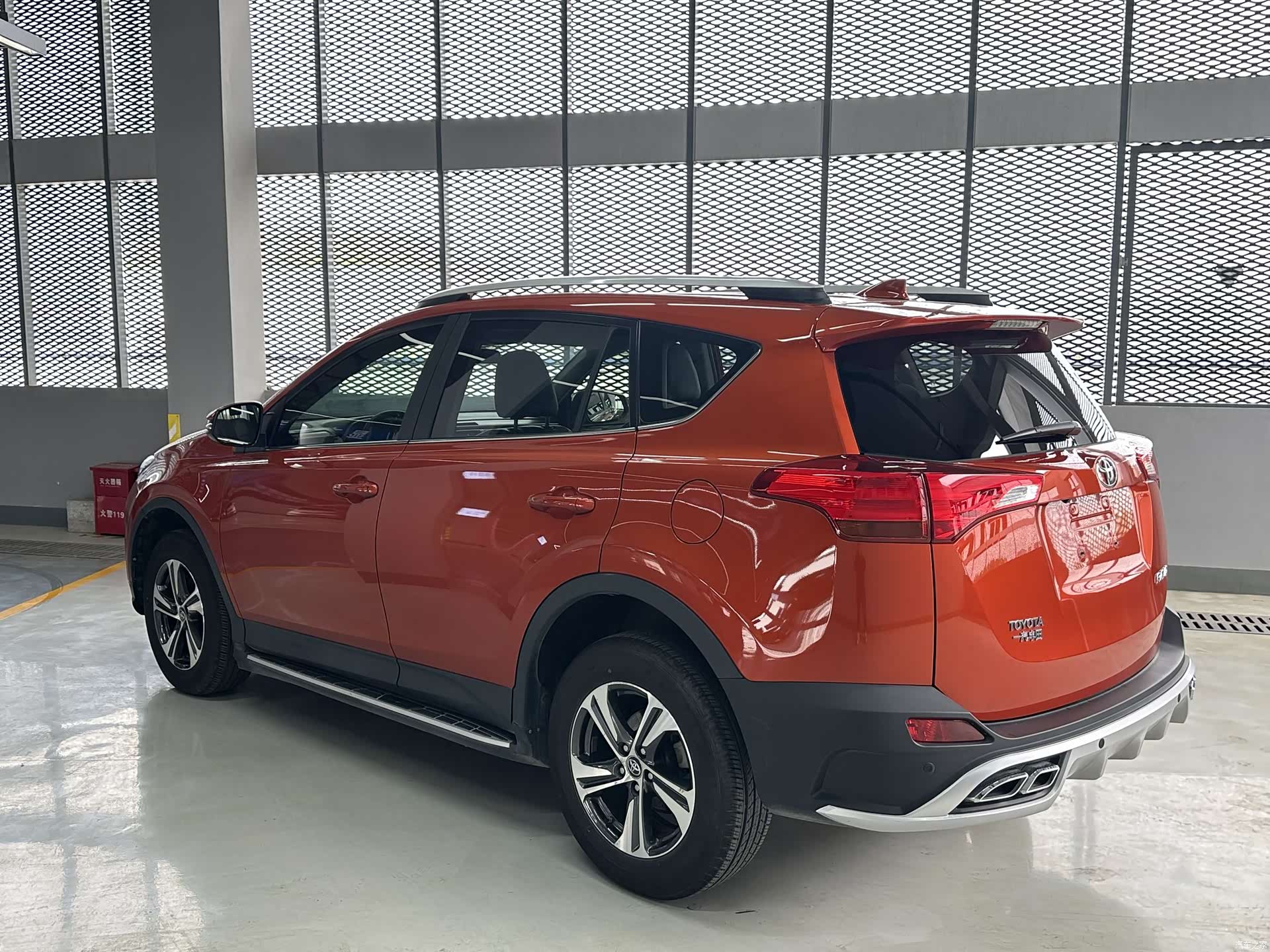 Toyota RAV4, 2016 8