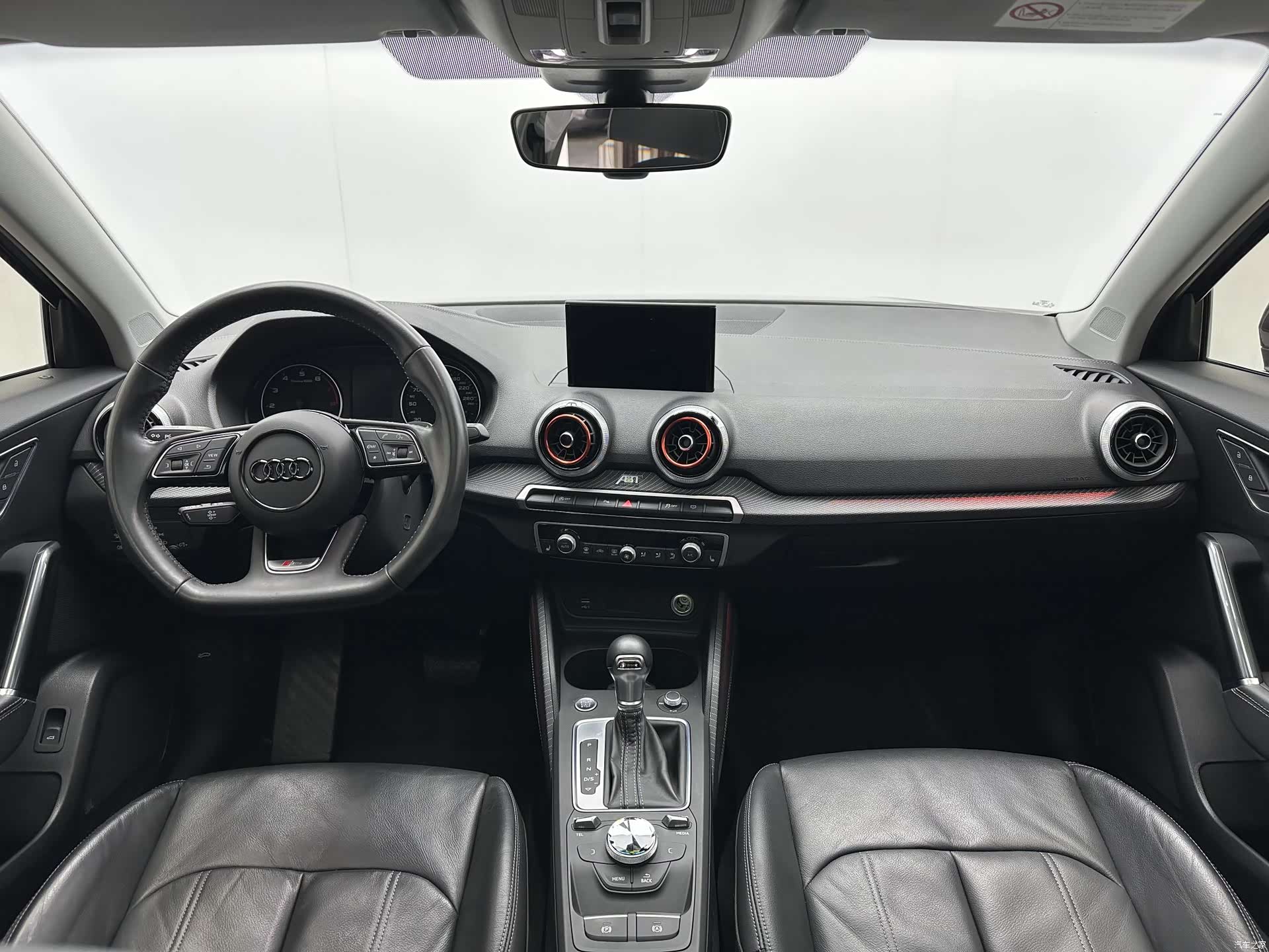Audi Q2L, 2022 7