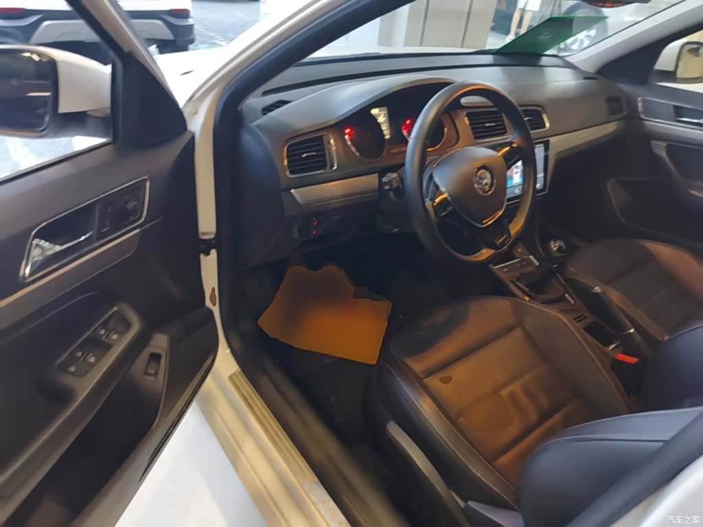 Volkswagen Lavida, 2016 16