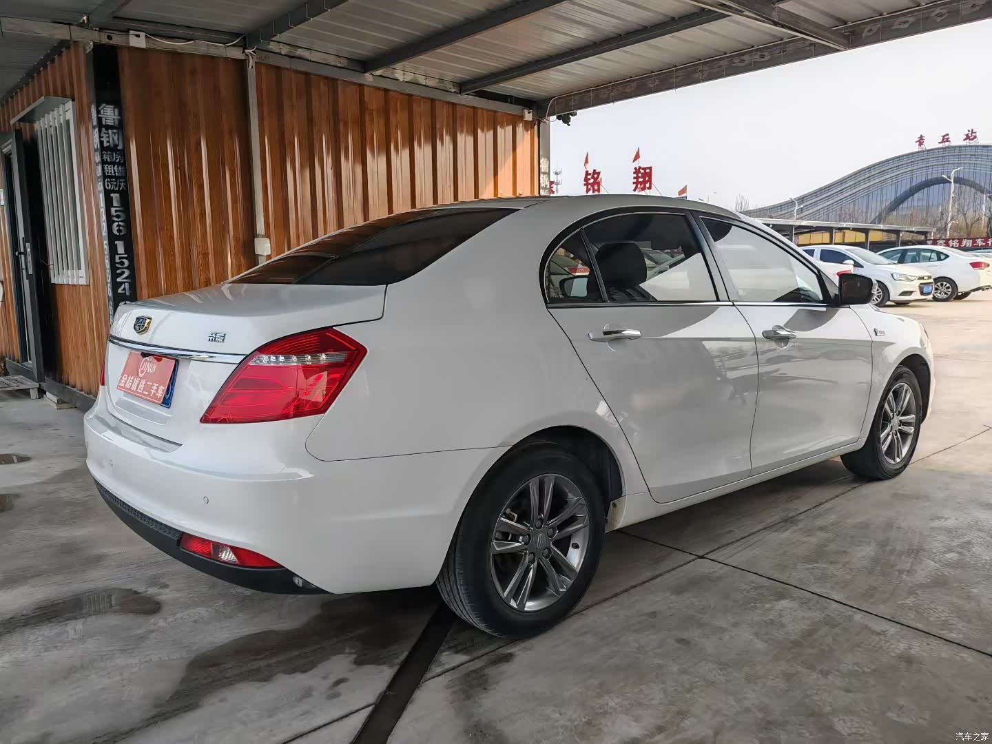 Geely Emgrand, 2017 4