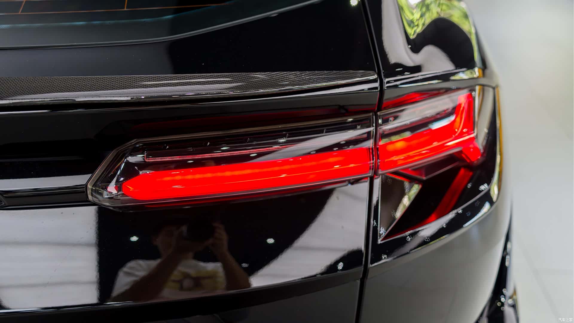 Lamborghini Urus, 2023 28