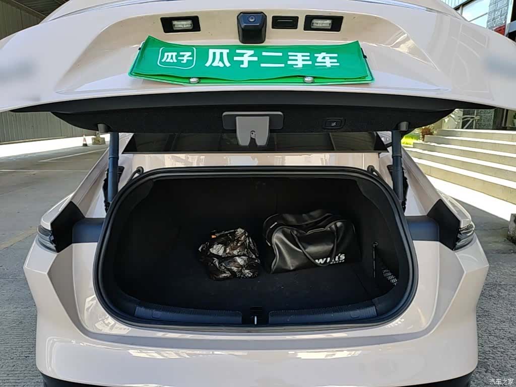NIO ET5, 2024 19