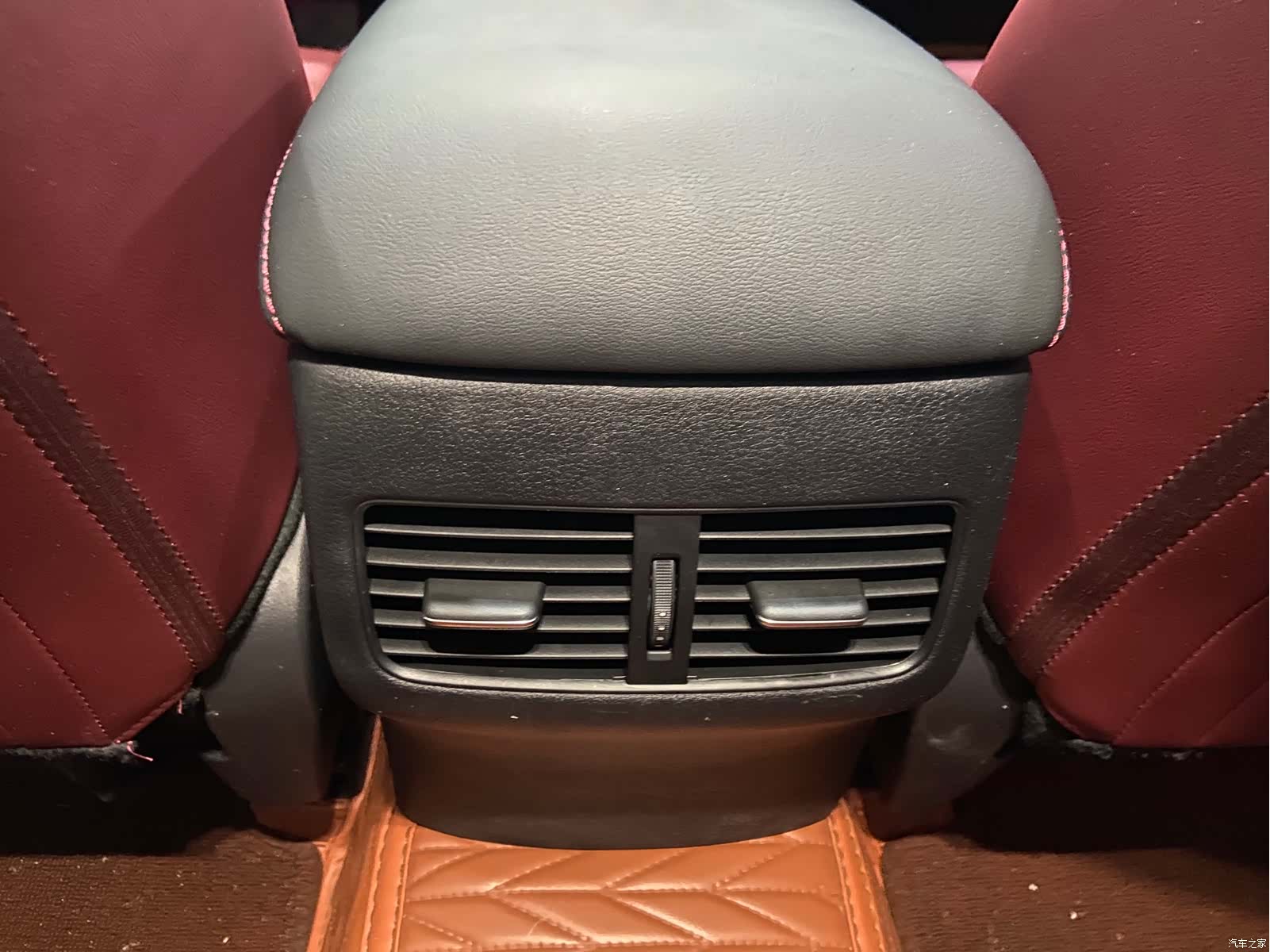 Mazda Mazda3, 2023 25