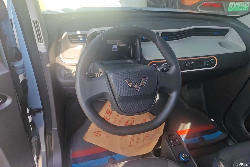Wuling MINIEV, 2021 15