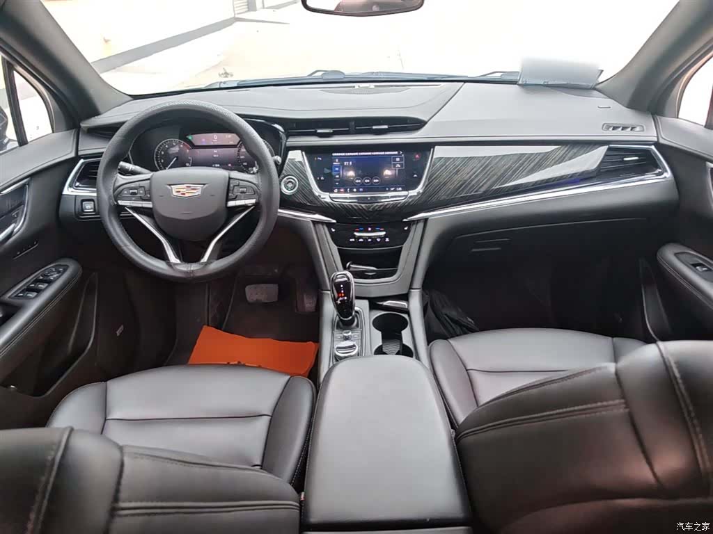 Cadillac XT6, 2021 10